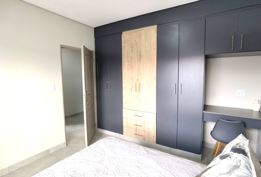 4 Bedroom Property for Sale in Die Hoewes Gauteng