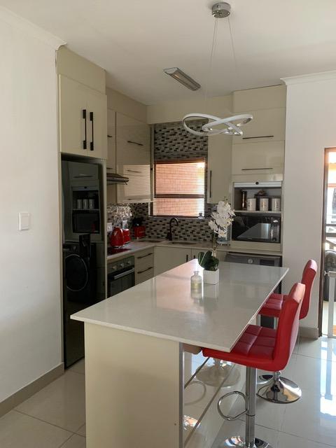 2 Bedroom Property for Sale in Pretorius Park Gauteng