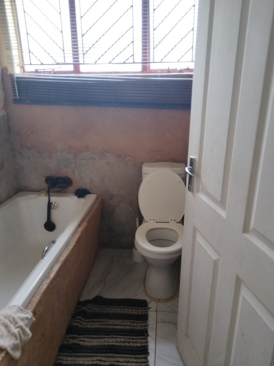 2 Bedroom Property for Sale in The Orchards Gauteng