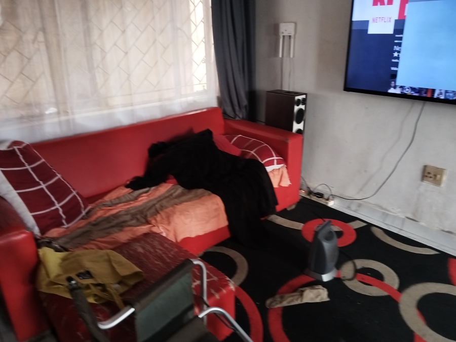 2 Bedroom Property for Sale in The Orchards Gauteng