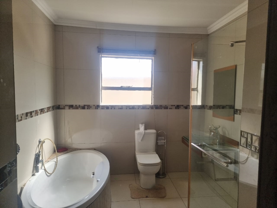3 Bedroom Property for Sale in Sebokeng Zone 10 Gauteng