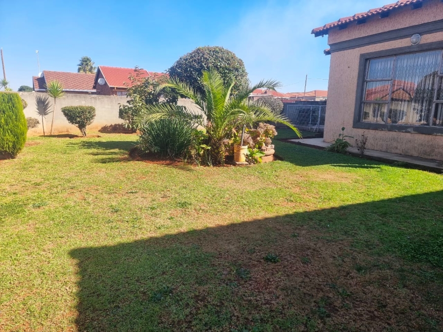 3 Bedroom Property for Sale in Sebokeng Zone 10 Gauteng