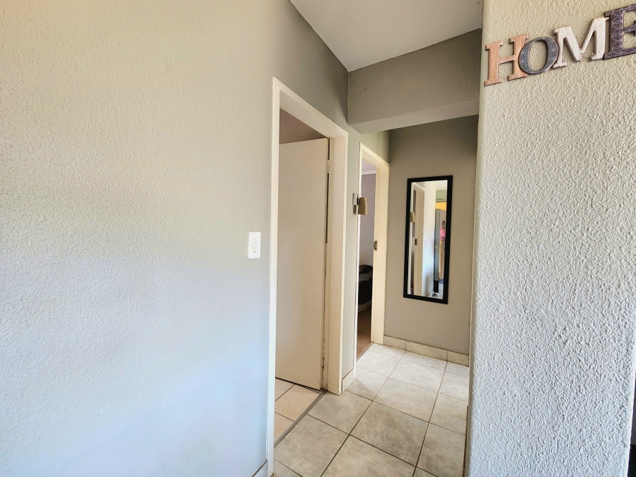 3 Bedroom Property for Sale in Wilgeheuwel Gauteng