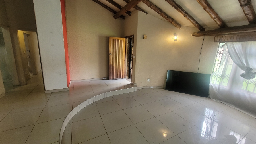 3 Bedroom Property for Sale in Dersley Gauteng
