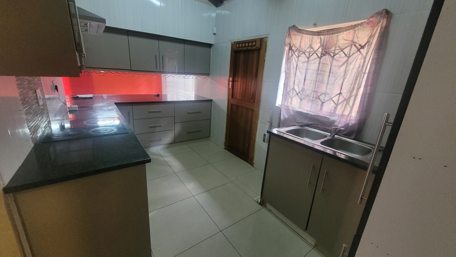 3 Bedroom Property for Sale in Dersley Gauteng