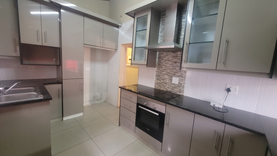 3 Bedroom Property for Sale in Dersley Gauteng