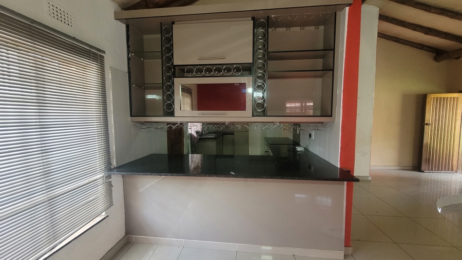 3 Bedroom Property for Sale in Dersley Gauteng