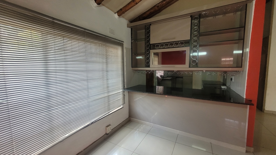 3 Bedroom Property for Sale in Dersley Gauteng