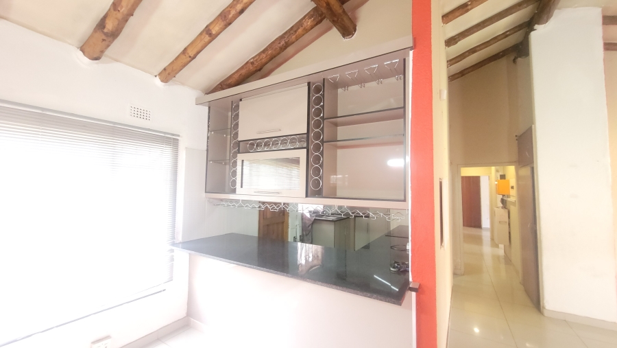 3 Bedroom Property for Sale in Dersley Gauteng