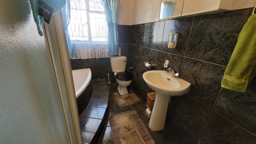 3 Bedroom Property for Sale in Brakpan Central Gauteng