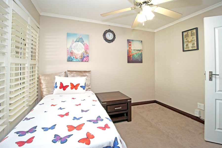 3 Bedroom Property for Sale in Waverley Gauteng