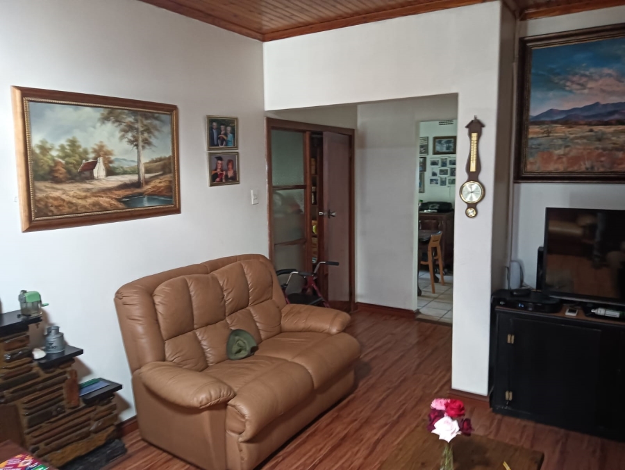 4 Bedroom Property for Sale in Edleen Gauteng