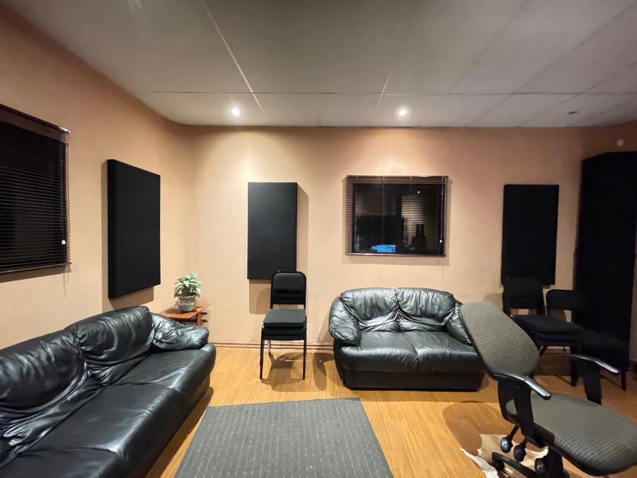 11 Bedroom Property for Sale in Jeppestown Gauteng