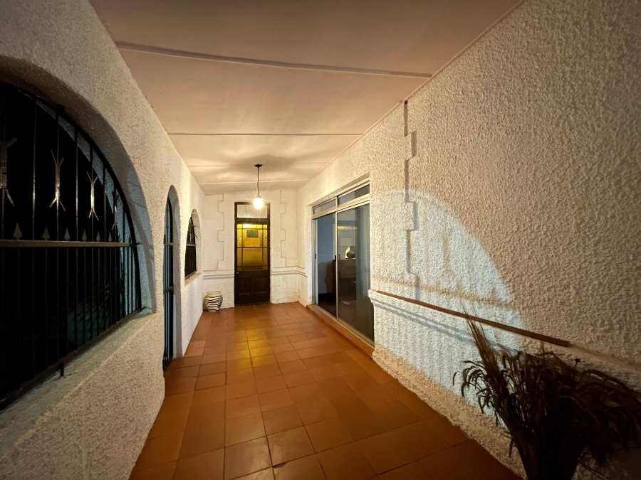 11 Bedroom Property for Sale in Jeppestown Gauteng