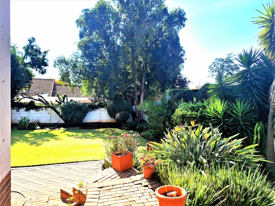 4 Bedroom Property for Sale in Montgomery Park Gauteng