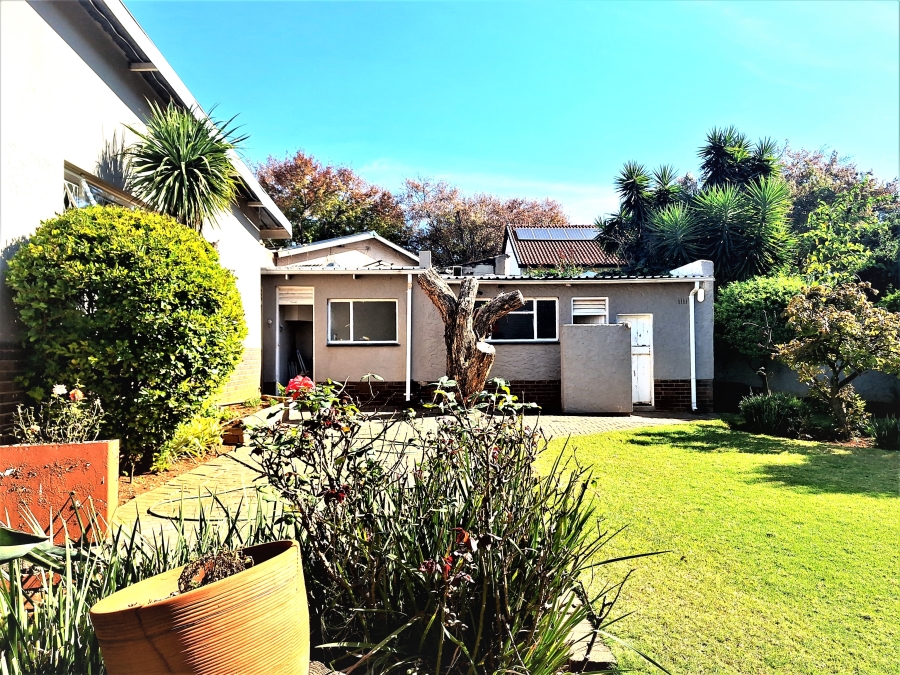 4 Bedroom Property for Sale in Montgomery Park Gauteng