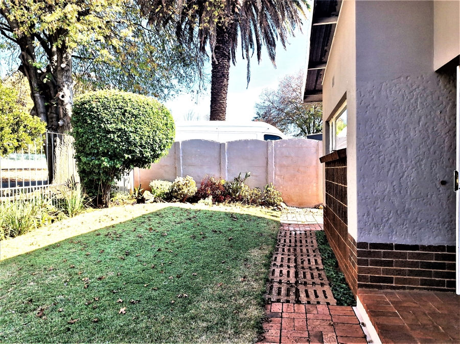 4 Bedroom Property for Sale in Montgomery Park Gauteng