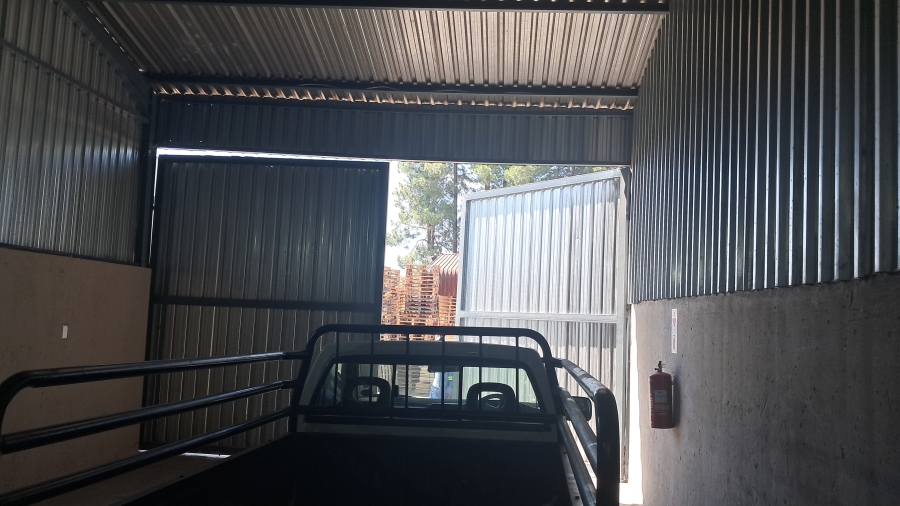 To Let Commercial Property for Rent in Clayville Gauteng