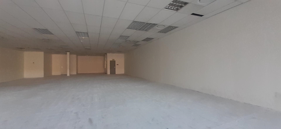 To Let Commercial Property for Rent in Magalieskruin Gauteng