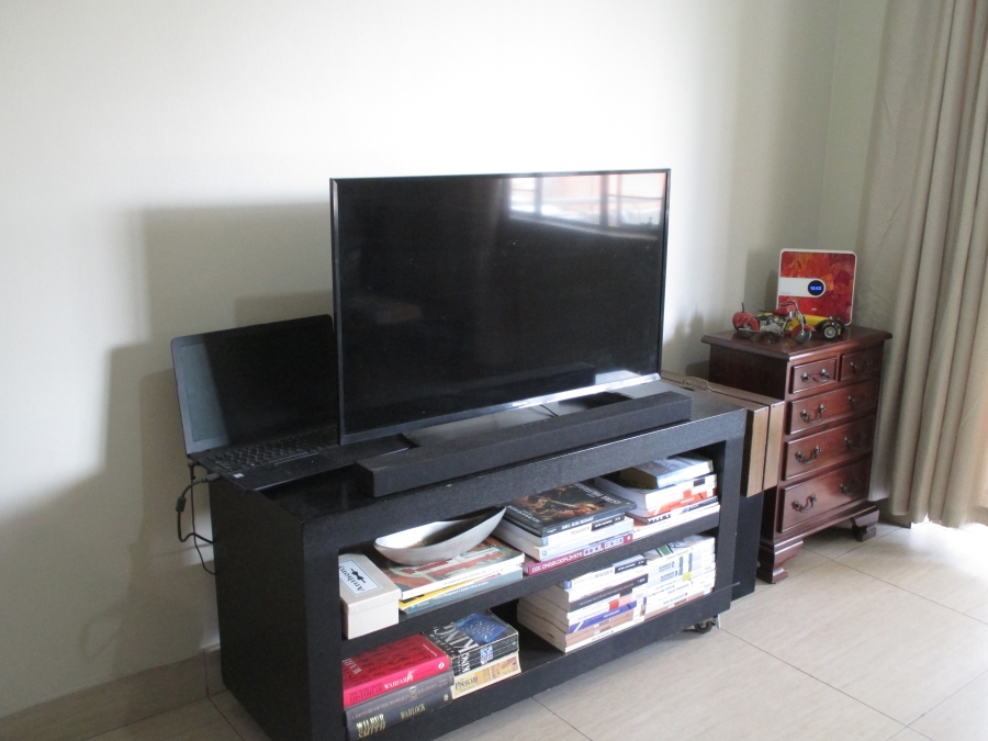 2 Bedroom Property for Sale in Moregloed Gauteng