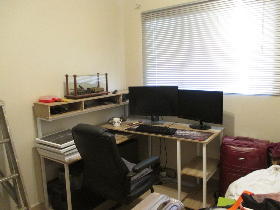 2 Bedroom Property for Sale in Moregloed Gauteng