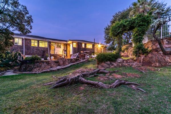 To Let 4 Bedroom Property for Rent in Wilro Park Gauteng