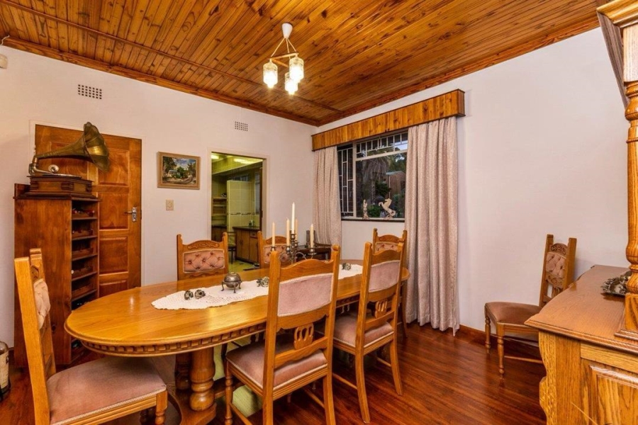 To Let 4 Bedroom Property for Rent in Wilro Park Gauteng