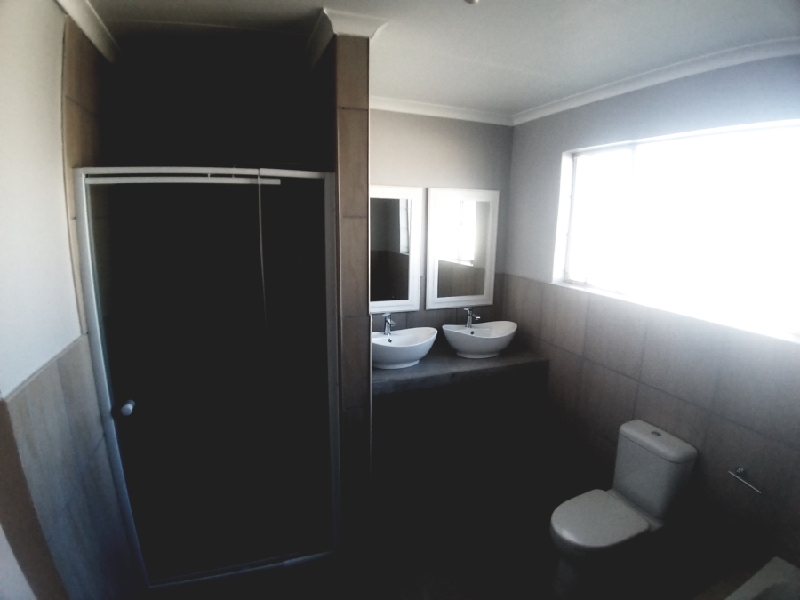 4 Bedroom Property for Sale in Casseldale Gauteng