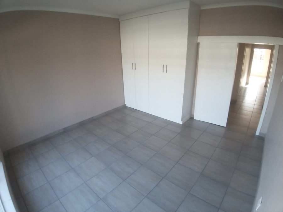 4 Bedroom Property for Sale in Casseldale Gauteng