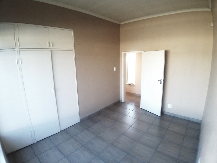 4 Bedroom Property for Sale in Casseldale Gauteng