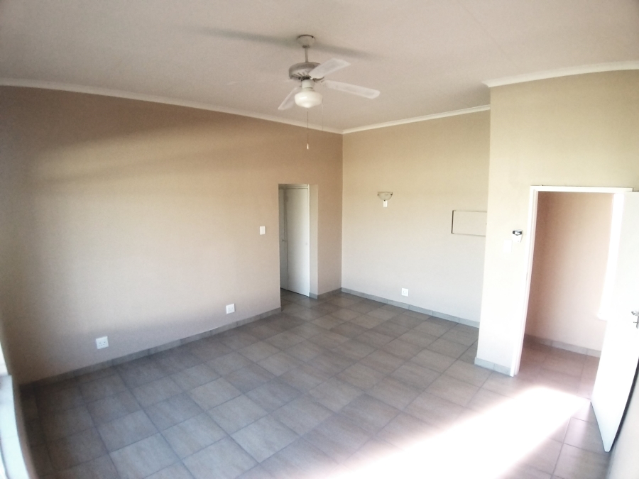 4 Bedroom Property for Sale in Casseldale Gauteng