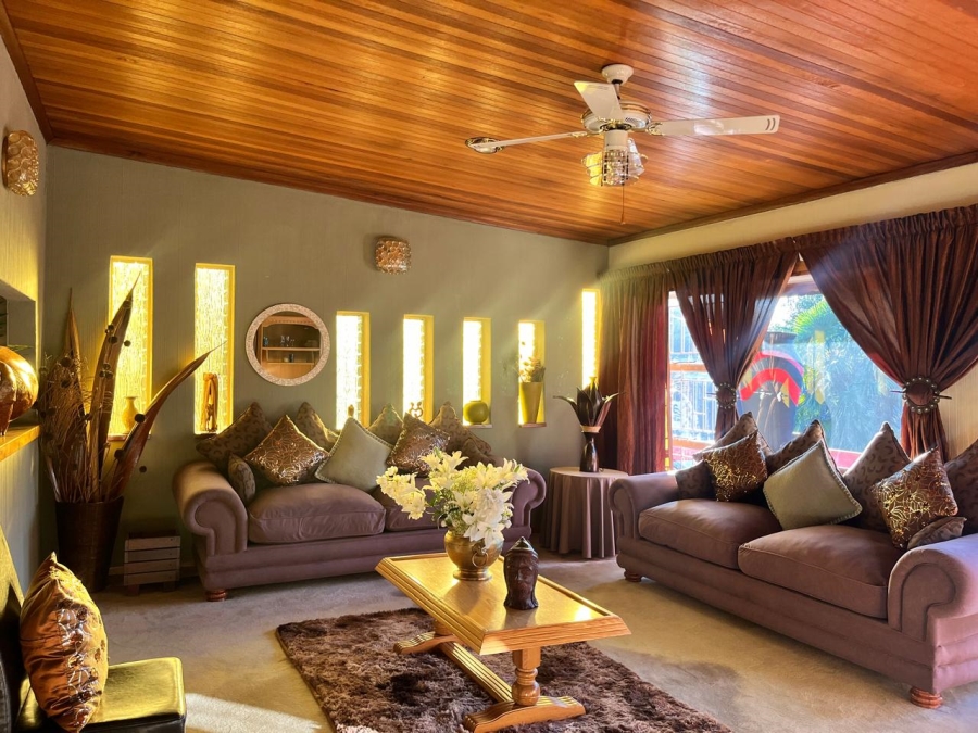 4 Bedroom Property for Sale in Strubenvale Gauteng