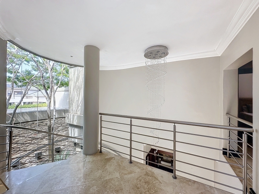 5 Bedroom Property for Sale in Silver Lakes Golf Estate Gauteng