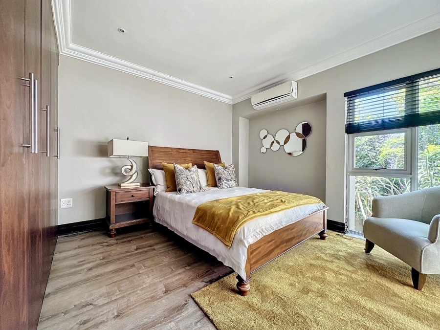 5 Bedroom Property for Sale in Silver Lakes Golf Estate Gauteng