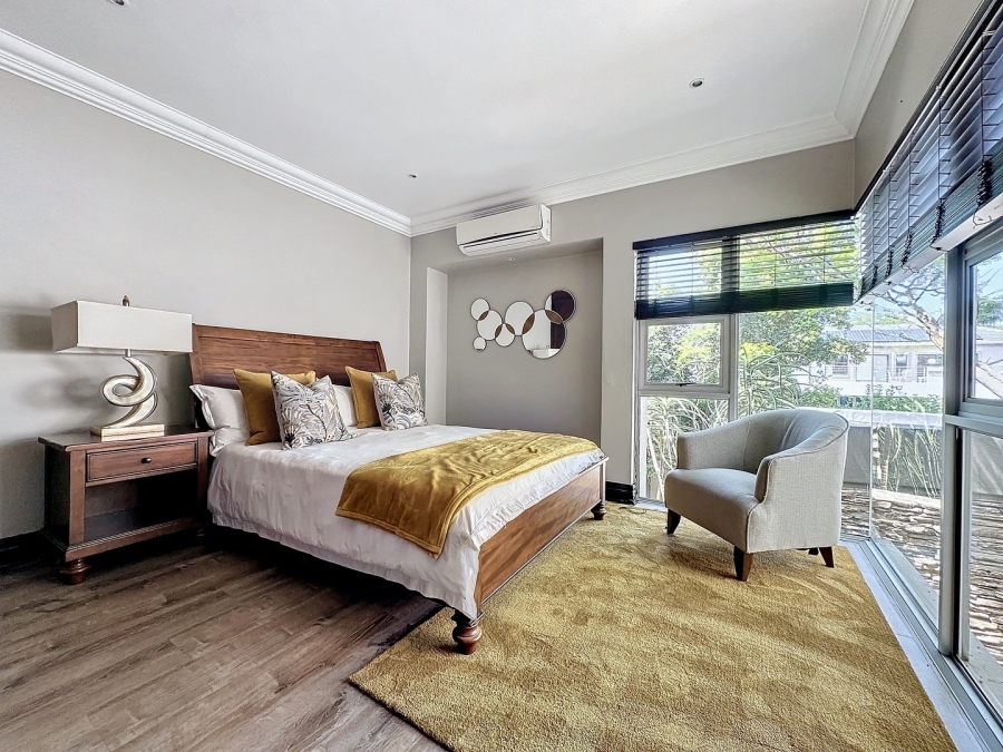 5 Bedroom Property for Sale in Silver Lakes Golf Estate Gauteng