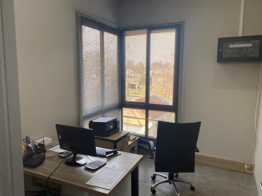 To Let Commercial Property for Rent in Clearwater Estate Gauteng