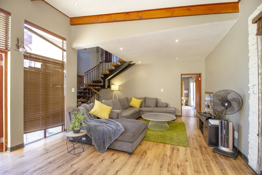 3 Bedroom Property for Sale in Die Wilgers Gauteng