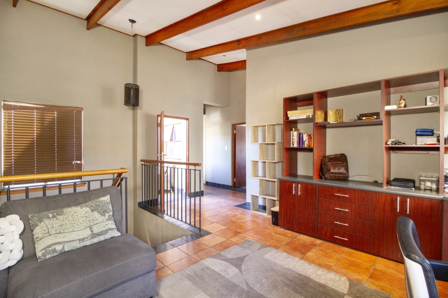 3 Bedroom Property for Sale in Die Wilgers Gauteng