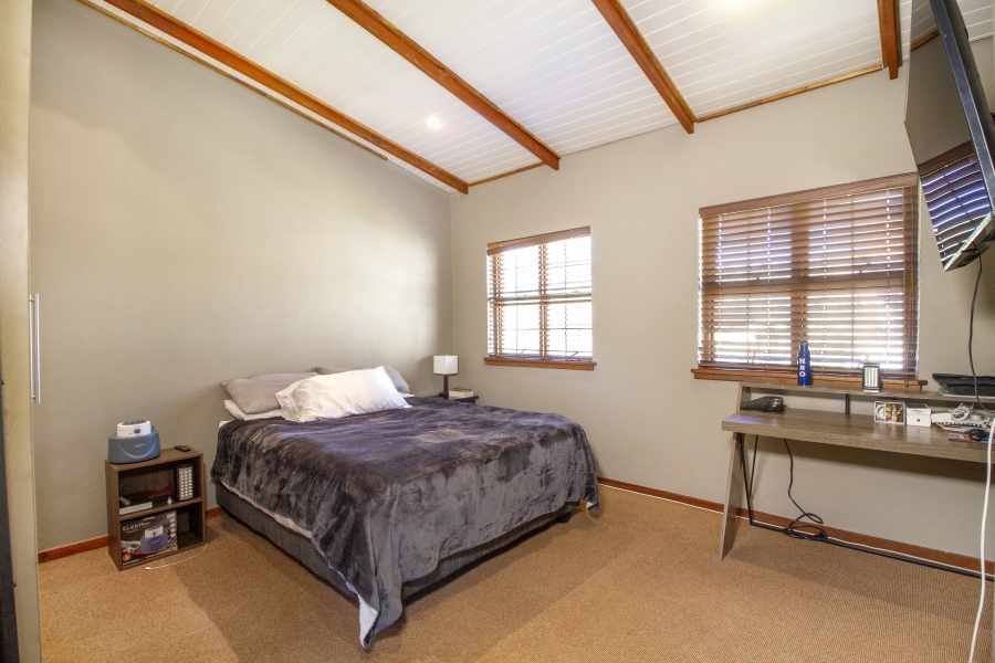 3 Bedroom Property for Sale in Die Wilgers Gauteng