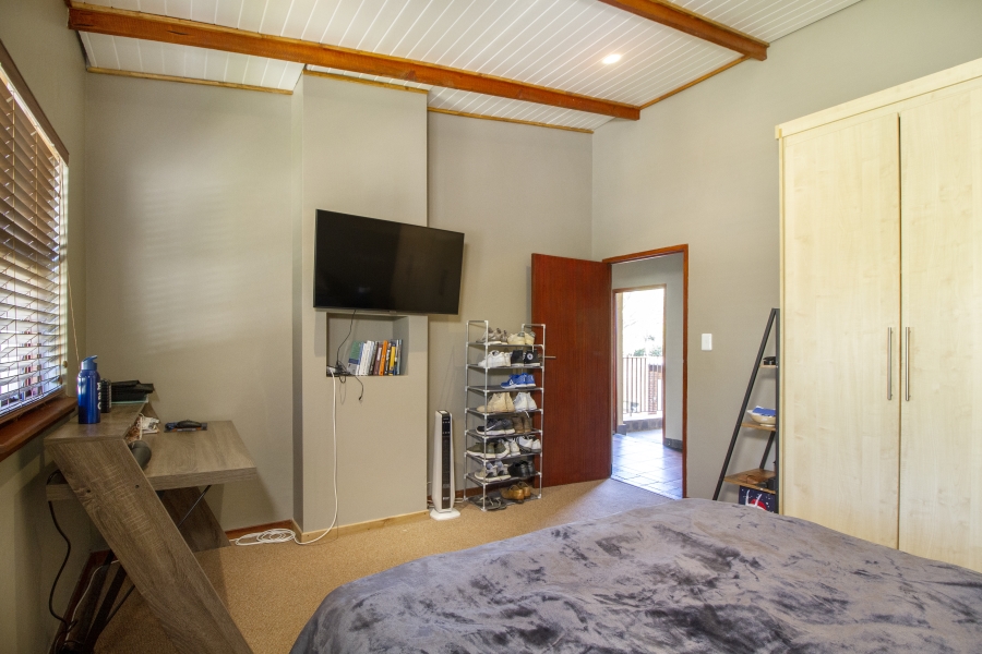 3 Bedroom Property for Sale in Die Wilgers Gauteng