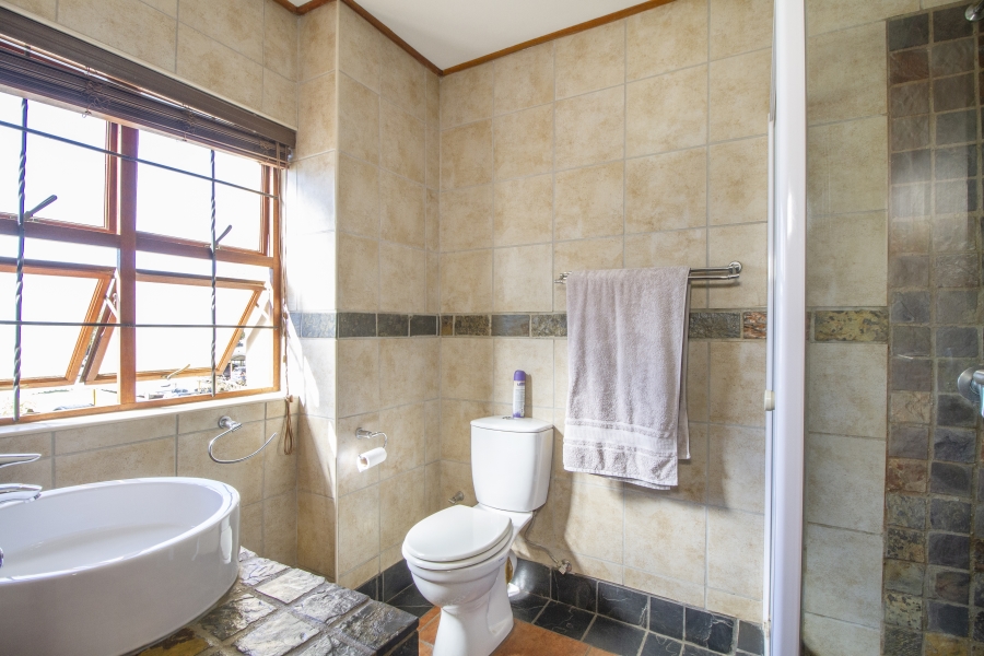 3 Bedroom Property for Sale in Die Wilgers Gauteng