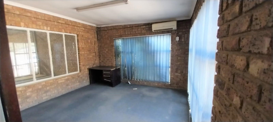 To Let Commercial Property for Rent in Klerksoord Gauteng