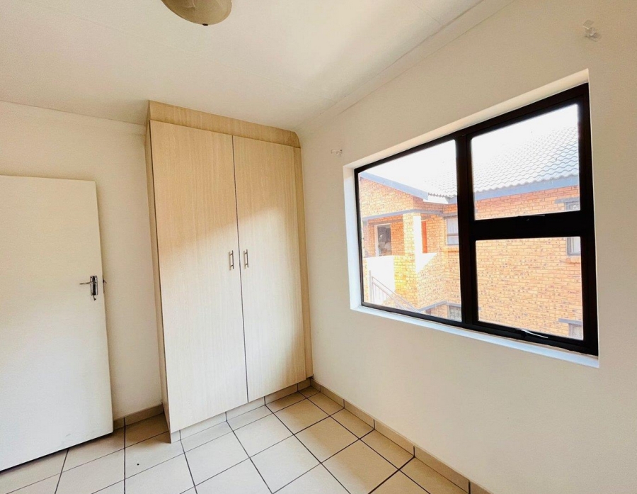 2 Bedroom Property for Sale in Witfield Gauteng