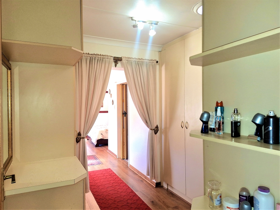 3 Bedroom Property for Sale in Westdene Gauteng