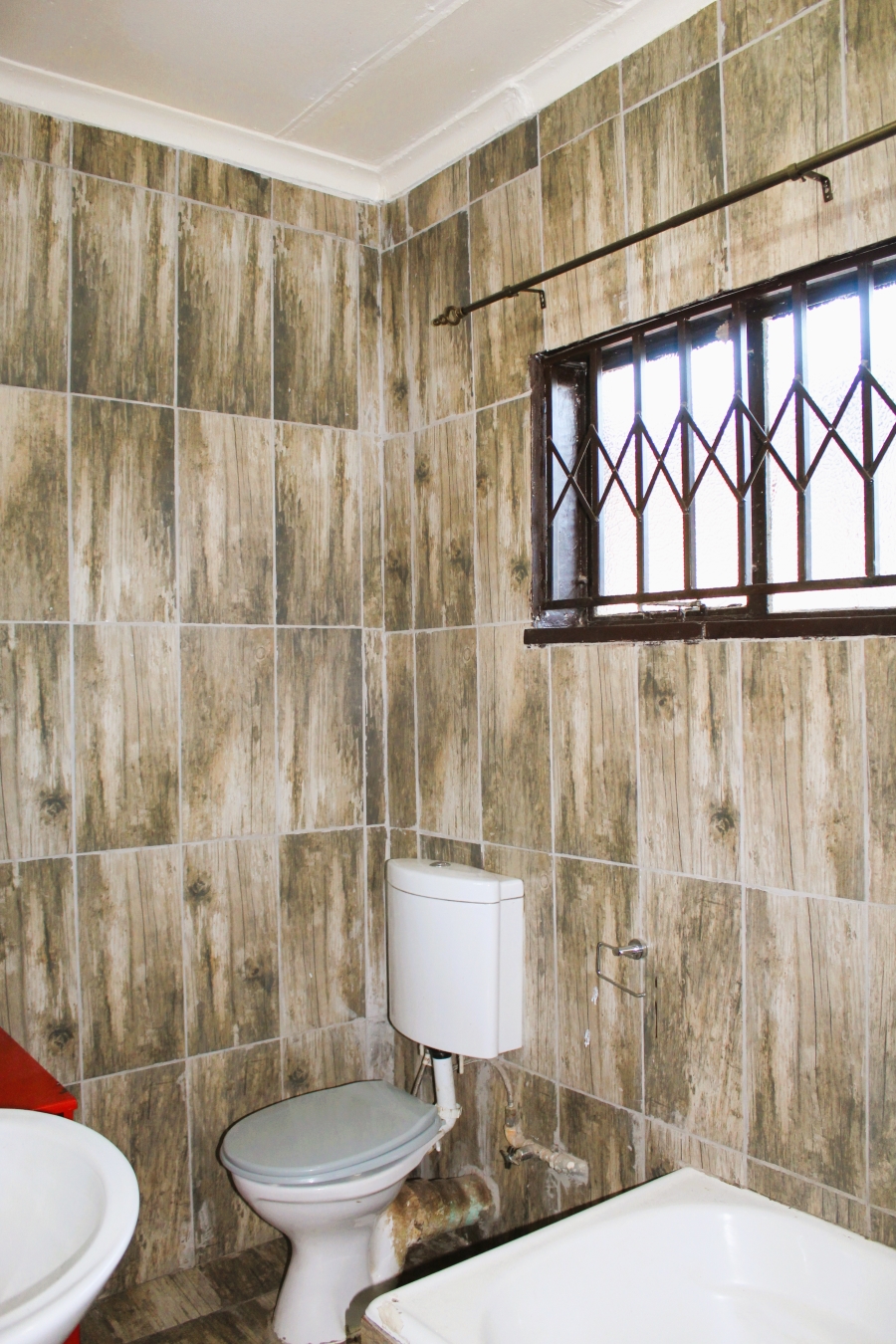 5 Bedroom Property for Sale in Fochville Gauteng