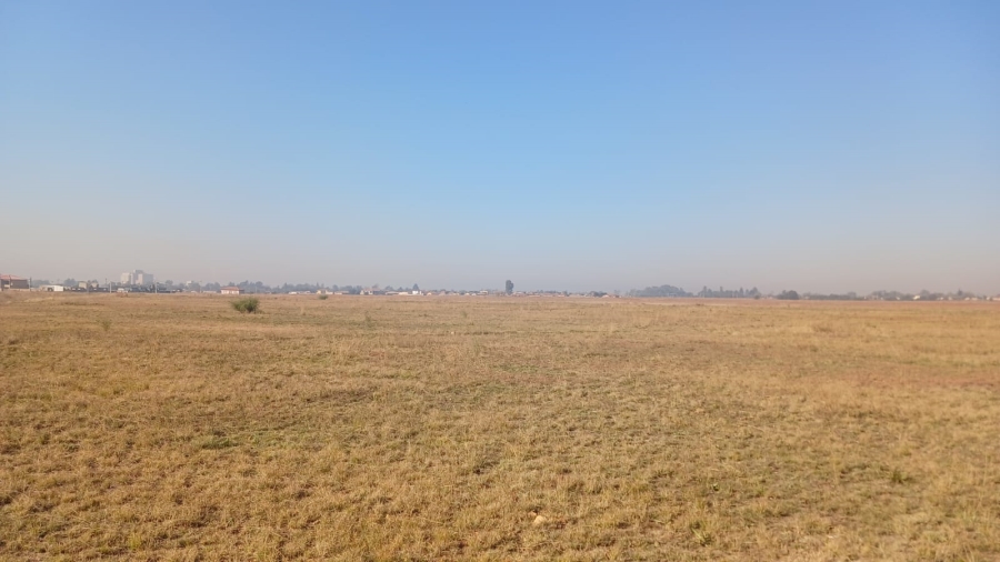 0 Bedroom Property for Sale in Unitas Park Gauteng