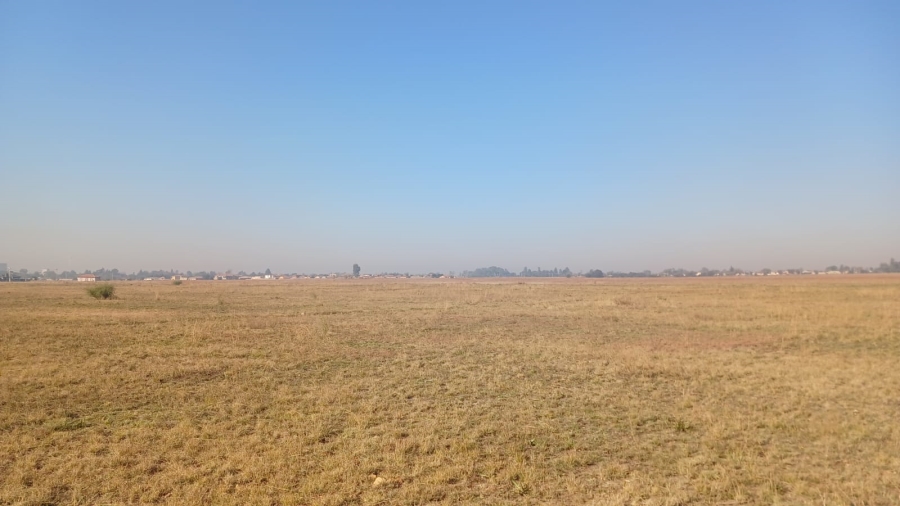 0 Bedroom Property for Sale in Unitas Park Gauteng