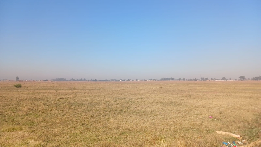 0 Bedroom Property for Sale in Unitas Park Gauteng