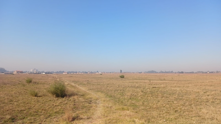 0 Bedroom Property for Sale in Unitas Park Gauteng