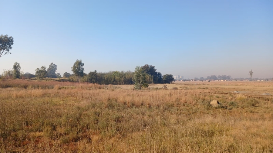 0 Bedroom Property for Sale in Unitas Park Gauteng